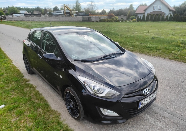 Hyundai I30 cena 37900 przebieg: 156000, rok produkcji 2014 z Świdnica małe 121